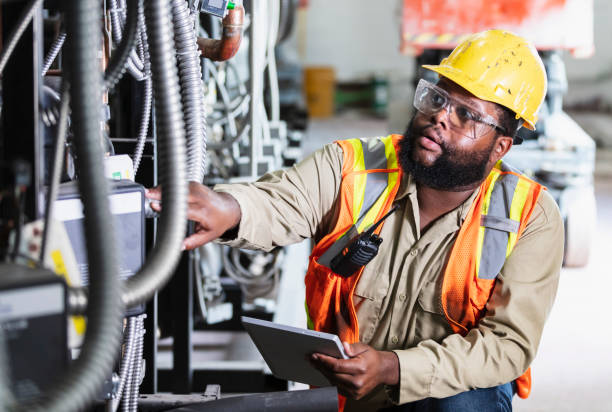 Best Affordable Emergency Electrician  in Iselin, NJ